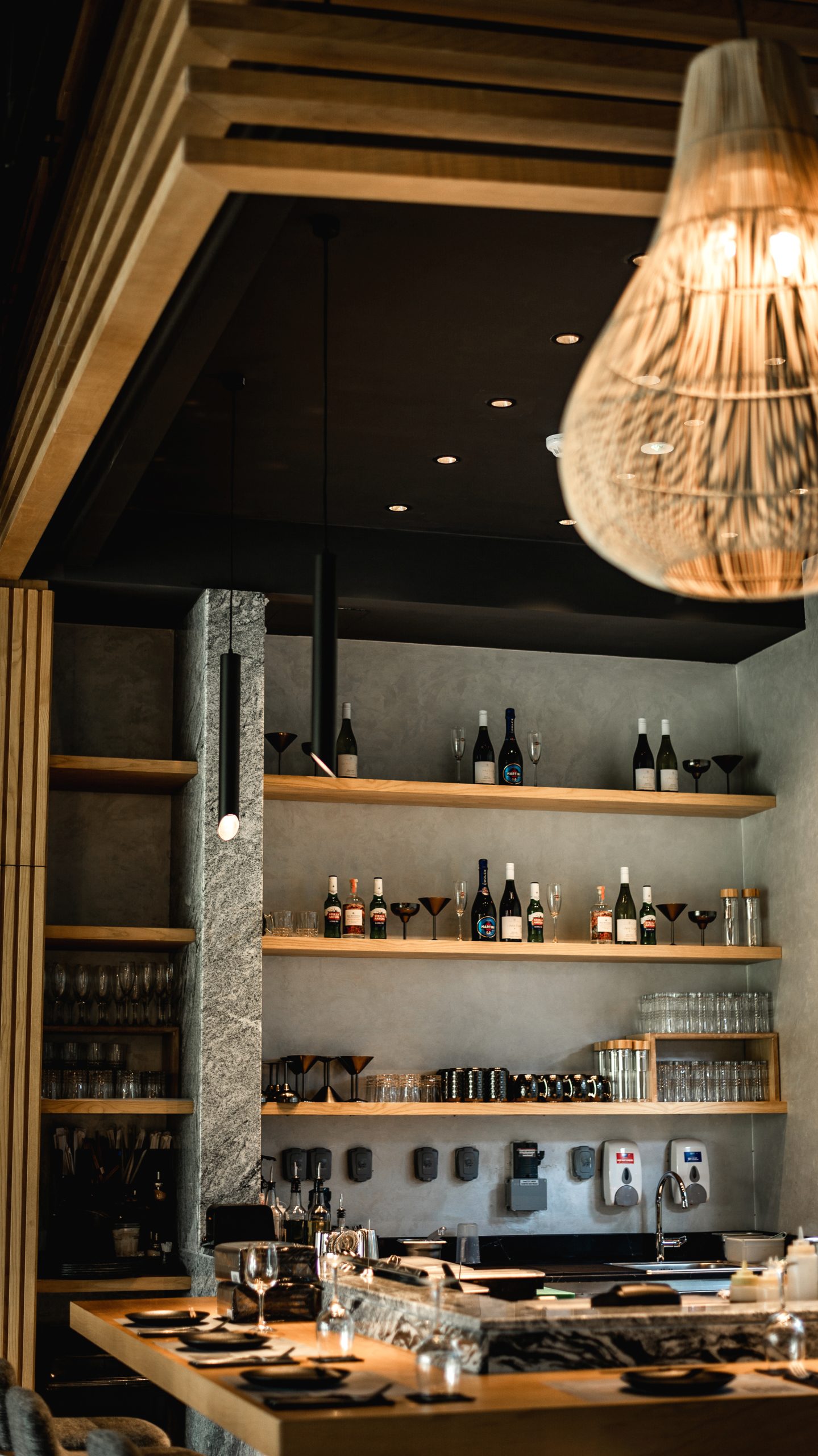 bar